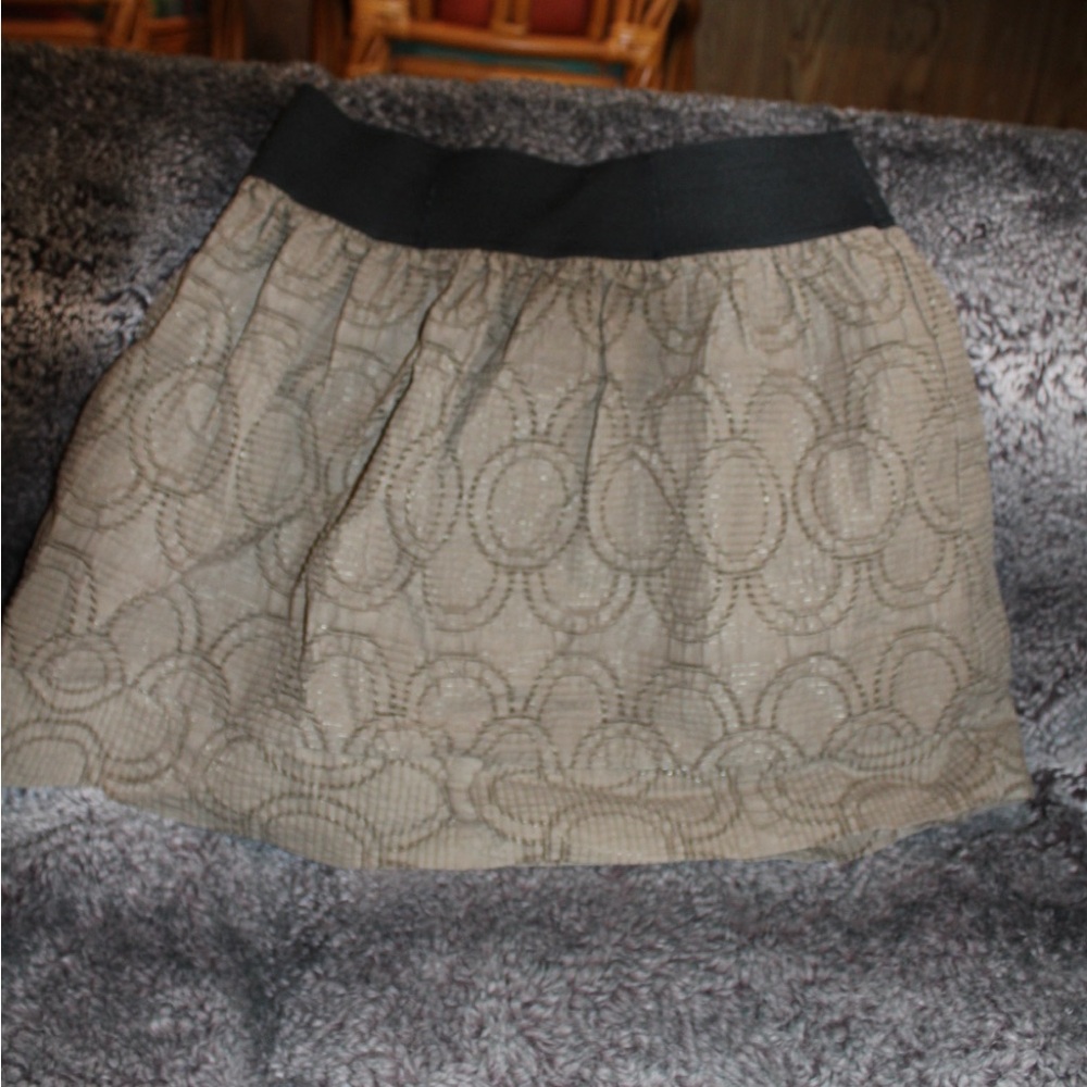 Simply Vera Vera Wang Tan Skirt with Black Waistband